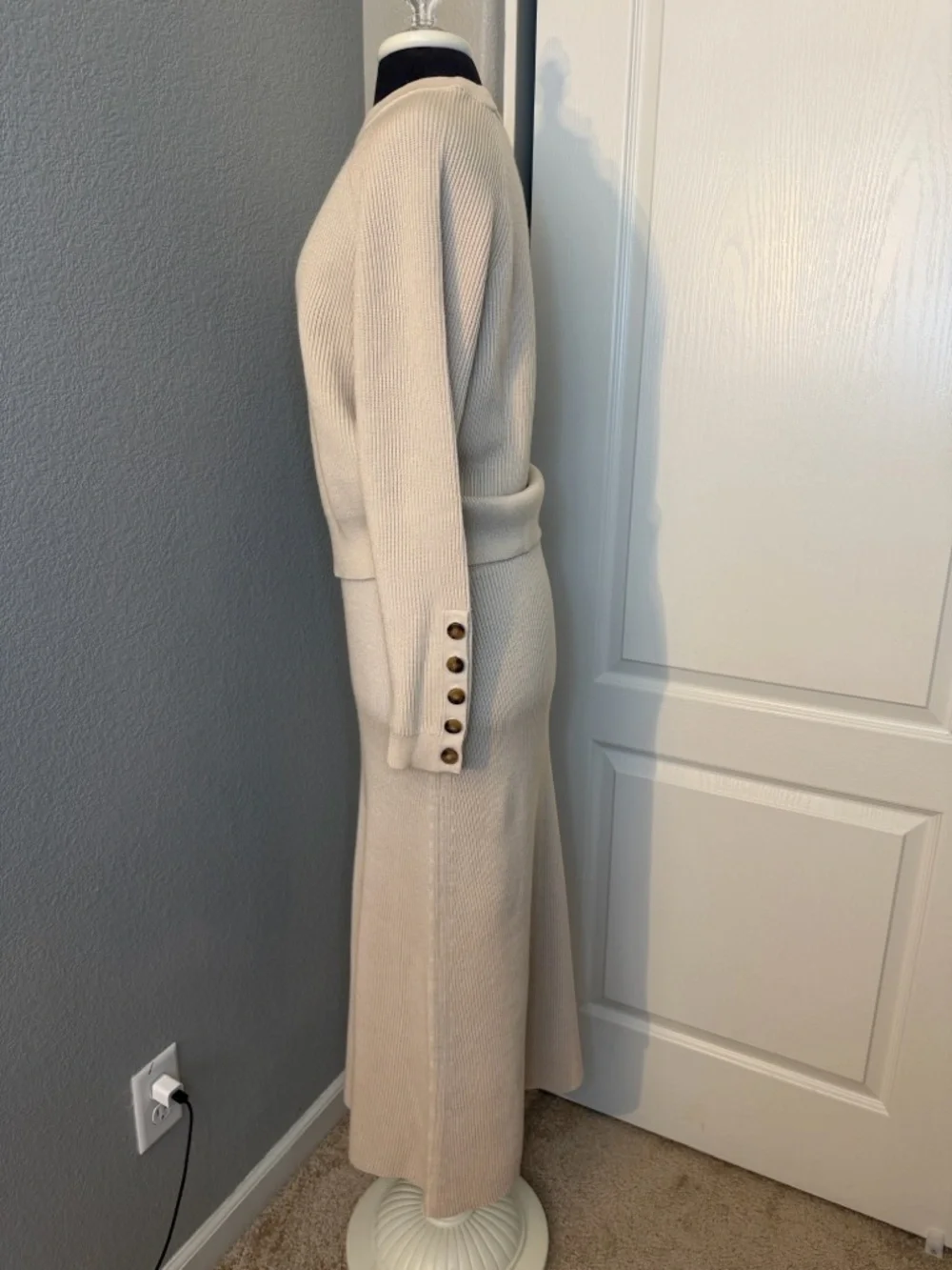 Sezane Sami Jumper and Naelle Skirt Set Natural Beige Size Large - Picture 8 of 16